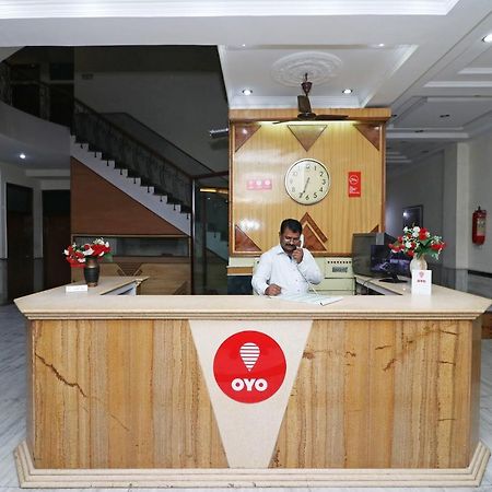 Oyo Hotel Silver Shine Near Gurudwara Shri Bangla Sahib New Delhi Ngoại thất bức ảnh