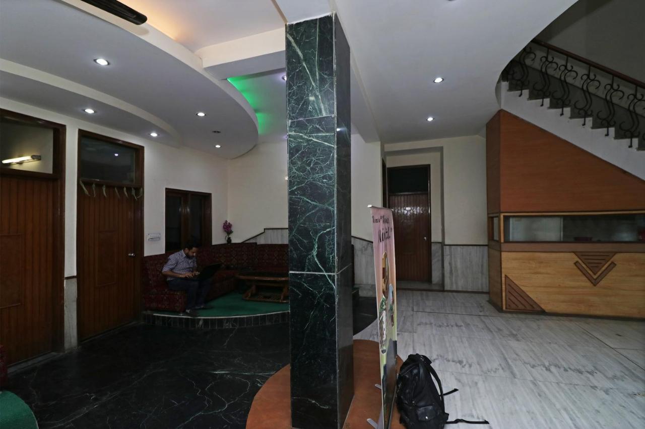 Oyo Hotel Silver Shine Near Gurudwara Shri Bangla Sahib New Delhi Ngoại thất bức ảnh
