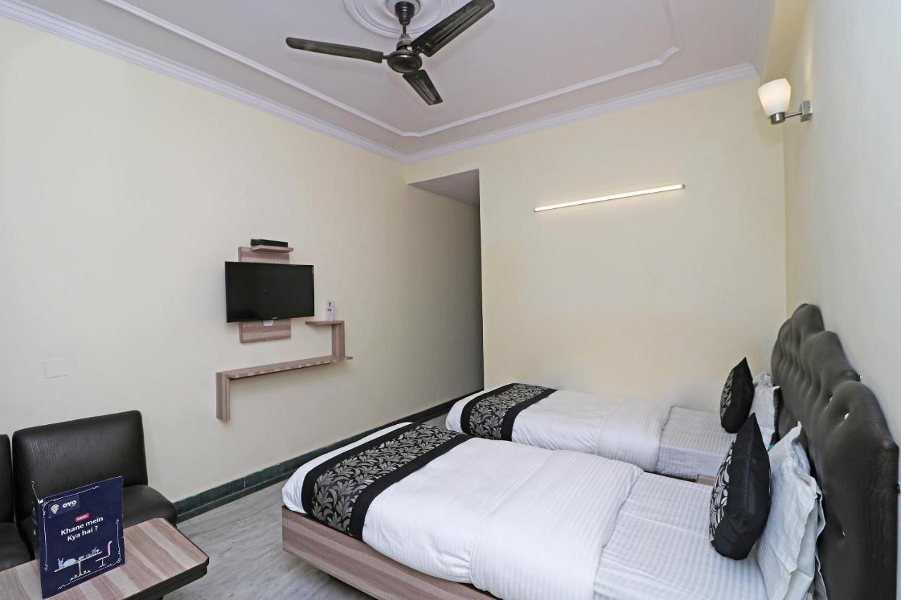 Oyo Hotel Silver Shine Near Gurudwara Shri Bangla Sahib New Delhi Ngoại thất bức ảnh